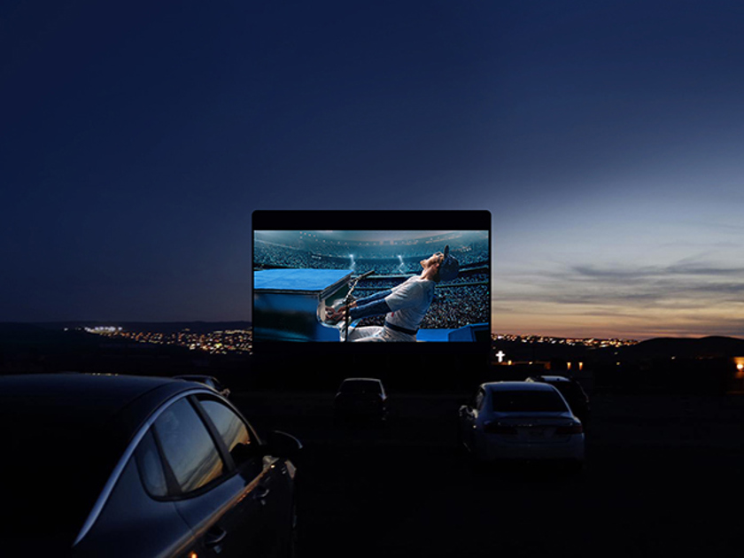 The Luna DriveIn Cinema comes to Blenheim Palace in the Cotswolds this